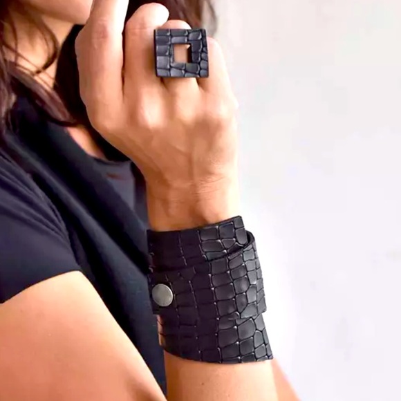 Jewelry - ✨Bracelet & Ring Geometric Set✨ Adjustable✨